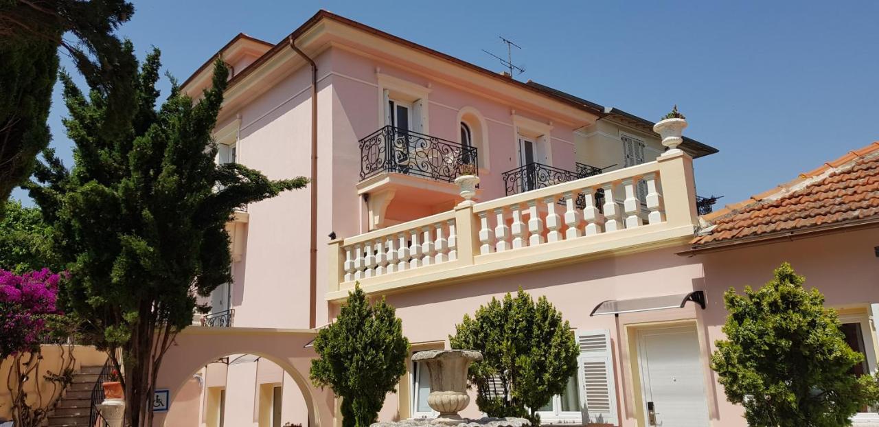 Le Vauban Otel Villefranche-sur-Mer Dış mekan fotoğraf